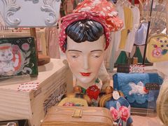 -恋物百货商店(华侨城店)