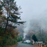 加上大雾,能见度不到30米,但丝毫没有影响我们的心情