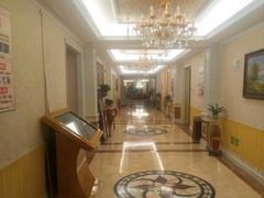 -汤泉良子.足疗按摩.SPA(中关村店)