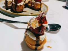 草莓忌廉华夫饼-BE BRIGHT KITCHEN(正佳广场店)