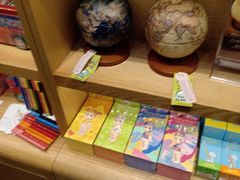-猫的天空之城概念书店(苏州平江店)
