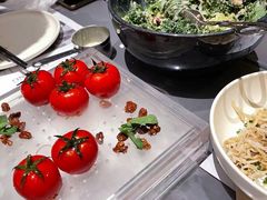 番茄脆菇沙拉-小大董·烤鸭(观景餐厅·南京西路店)