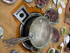 -五洞培记山庄·鲜牛肉火锅