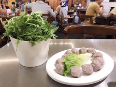 -胡须佬鸡煲四季火锅店(石厦西村直营店)