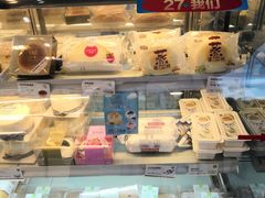 -绿姿鲜奶烘焙(临城店)