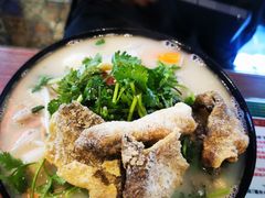 -肥汁米蘭香港米线(宁波路总店)