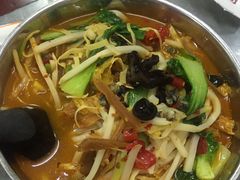 -红鼻子桂林米粉(金唐新光界店)