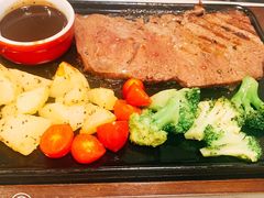 -必胜客(绿地新都会店)
