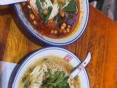 -正宗重庆小面(建设三马路店)