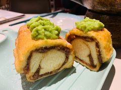 牛油果阿妈生旧叉烧卷-喜势点·糖沙翁手工茶点·本地人茶居(永庆坊店)