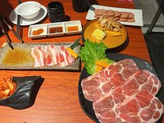 -山之屋炭火烧肉·生啤畅饮(大朗万科中央公园店)