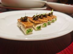 鱼子酱脆皮松板肉-解香楼(八盘岭路店)