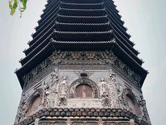 -玲珑塔公园
