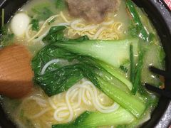 -妈妈故事米线(市府恒隆店)