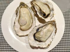 -广州万富希尔顿酒店·感趣自助餐厅·金秋蟹宴生蚝海鲜刺身烧烤