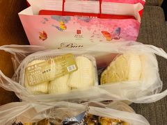 国际饭店银丝卷-国际饭店·帆声西饼屋(黄河路店)