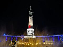 -人民防洪胜利纪念塔