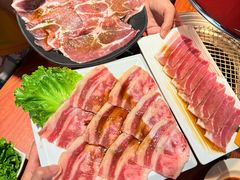 -山之屋炭火烧肉·生啤畅饮(大朗万科中央公园店)