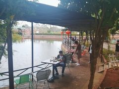 -侯臣咖啡文化村