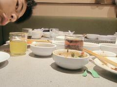 -海底捞火锅(新松江路生日主题店)