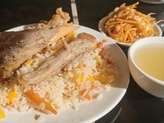 -特丰抓饭(莱茵庄园店)