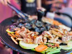 -豚豚家돈돈가韩国锅盖烤肉(新北万达店)