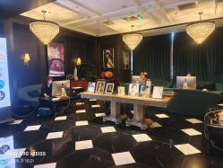 -鼎极摄影(世纪金源店)