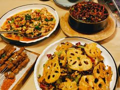 糟辣小炒肉-山石榴·贵州菜(丰盛里店)