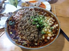 -丁丁猫重庆小面(徐州路店)