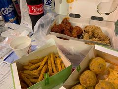 -BHC炸鸡(明洞总店)