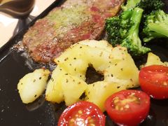 -必胜客(阿罗海店)