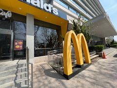 -麦当劳(南京路2店)