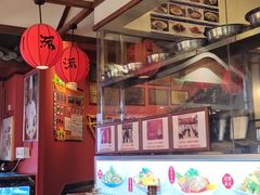 大堂-川流不息·地道川菜·小龙虾(新松江路店)