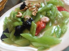 -三八饭店(南京路店)