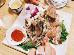 手抓羊肉-伊犁羊杂馆