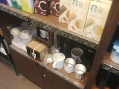 -星巴克(杭州西湖银泰1F店)