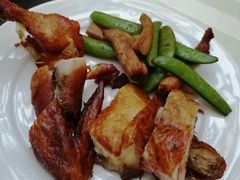 -月色西餐厅·海鲜刺身·烧烤(科学城保利郡雅酒店)