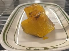 -四囍码头海鲜烧烤自助火锅(外滩南京东路悦荟广场店)