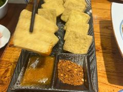 -滇香肴·云南菜蒸汽石锅鱼(云南北路店)