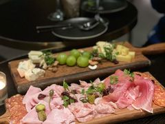 -wineapp葡萄酒餐吧(外滩金融中心店)