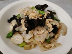 腰果泮塘五秀-粤·向群饭店(龙津东路总店)