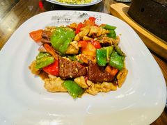 -缘来聚·徽菜名店(黄山宏村店)