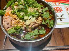 -成都你六姐·牛肉冒菜(信泰中心商场店)