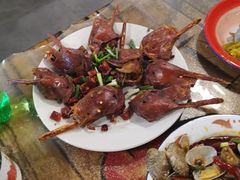 鸭头-冶建镜子·老南昌大排档·江西虾王(总店)