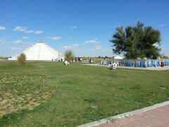 -亿利库布其七星湖沙漠生态旅游区