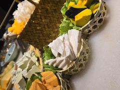 -巴渝瓦肆重庆鲜火锅(宝龙环湖店)