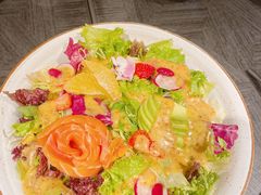 三文鱼沙拉-小资太太餐厅(南岗区店)