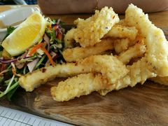 -12 Rocks Beach Bar Cafe