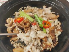 -谭厨中山传家菜.乳鸽.脆鲩鱼(华强北中航城店)
