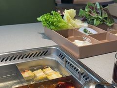 -海底捞火锅(宝龙广场夜宵主题店)